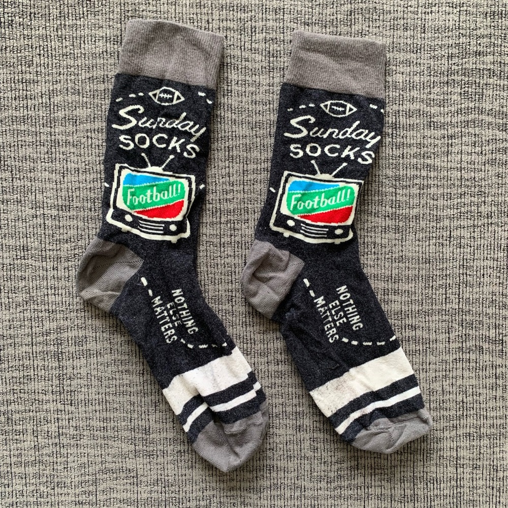 Men’s Gray Football Sunday Socks by Blue Q Size 7-12